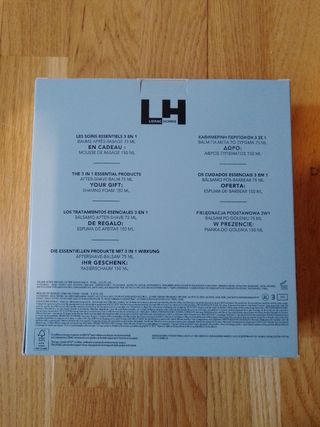 Espuma y bálsamo de afeitado Lierac Homme