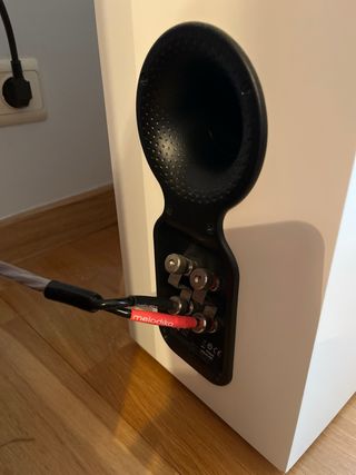 Altavoces Bowers  Wilkins 702 S2