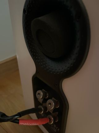 Altavoces Bowers  Wilkins 702 S2