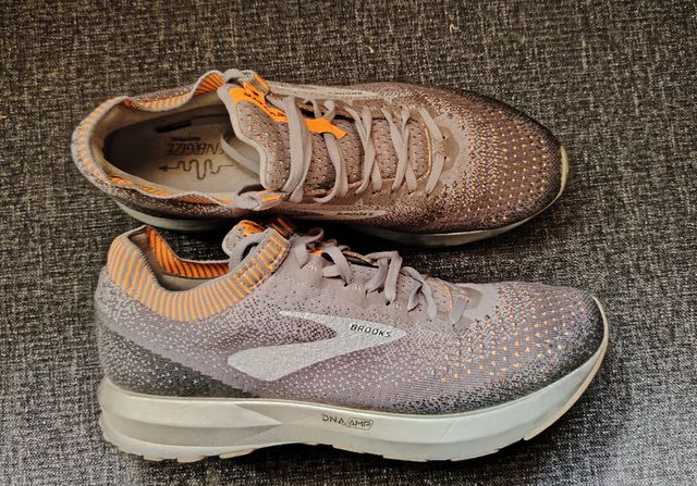 Brooks Levitate 2 Running