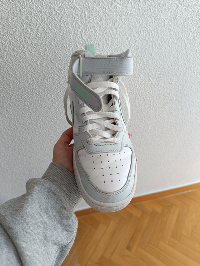 Nike sportswear court borough mid 2