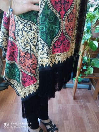 Chaleco Indio a estrenar con flecos