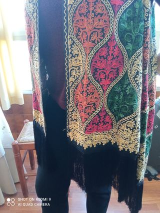 Chaleco Indio a estrenar con flecos