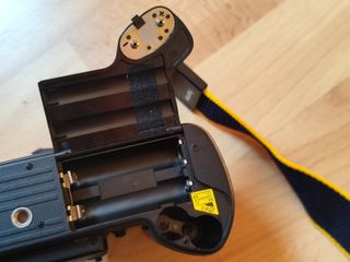 Camara Reflex Analógica Nikon F-401 completa