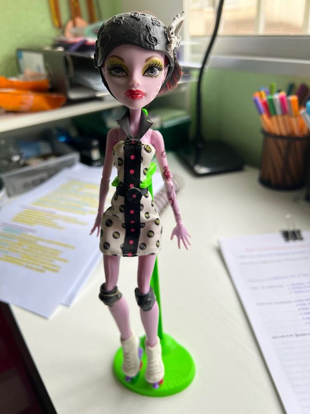 Monsther High patinadora primera generación