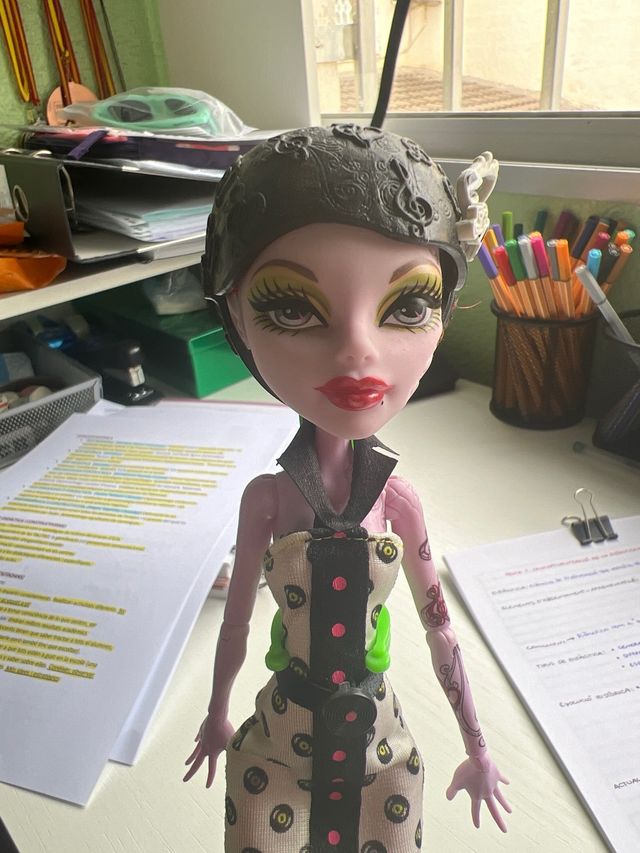 Monsther High patinadora primera generación