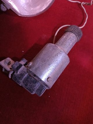 Foco de bicicleta con dinamo