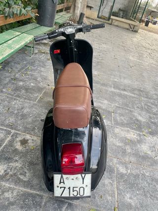 Vespa primavera