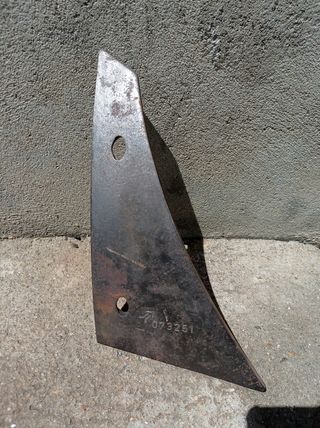 KVERNELAND original 5 triangulos arado