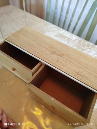 Estantería nórdica caseta madera metal con cajones