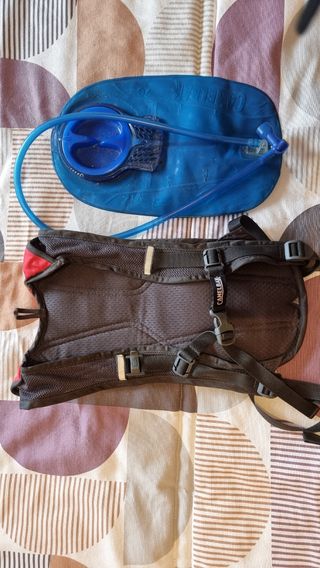 Camelbak - Mochila + bolsa de hidratación. NUEVA