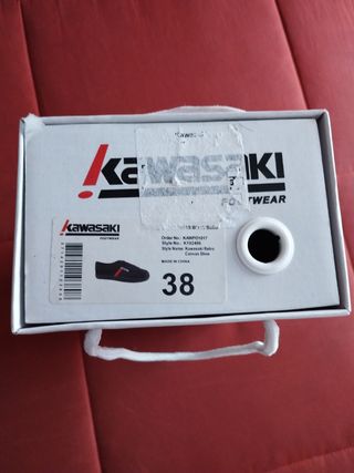 Zapatillas Kawasaki negras 38