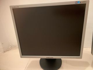 Se venden 2 monitores Samsung