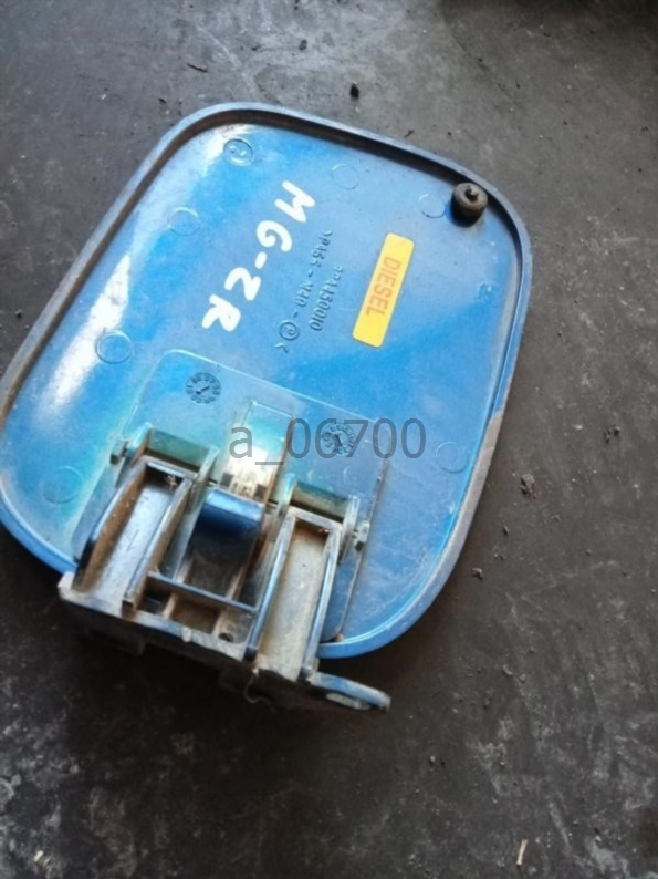 Tapa Exterior Deposito MG ZR (2001-2005) 2 a_06700