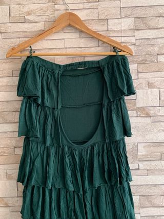 Vestido de volantes verde botella