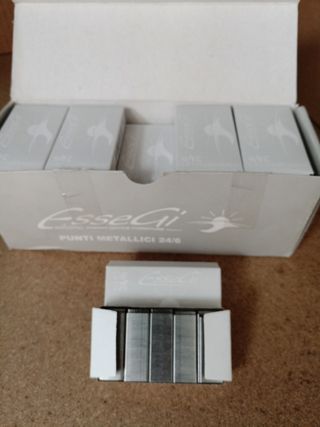 25.000 Punti metallici 24/6