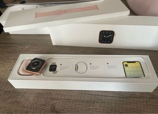 Apple watch series 5 40mm gps