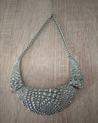 Collar Zara
