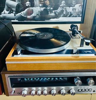 Kenwood KR7400 ,Thorens TD 45 y B&W DM 14