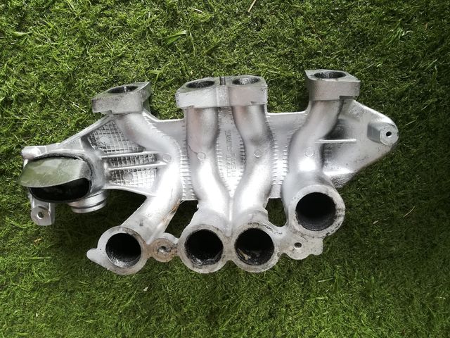 Colector admision Renault kangoo 1.9 D (1997-2009)