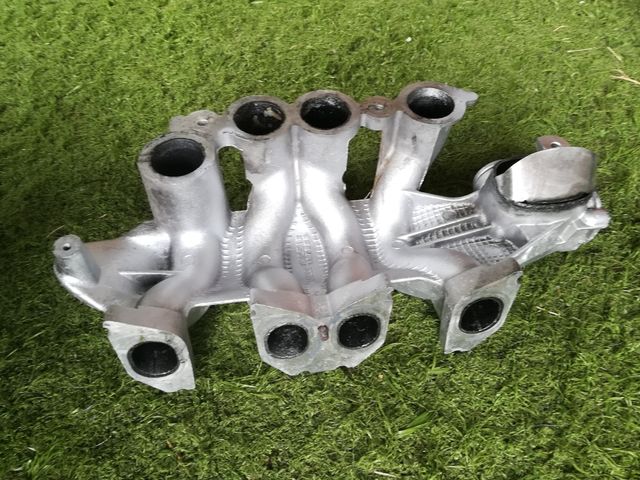 Colector admision Renault kangoo 1.9 D (1997-2009)