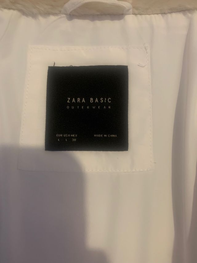 Plumifero entallado Zara