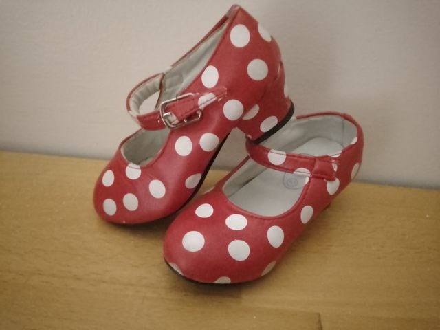 Zapatos Sevillana T.24