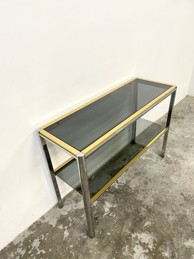 Consola ó entradita