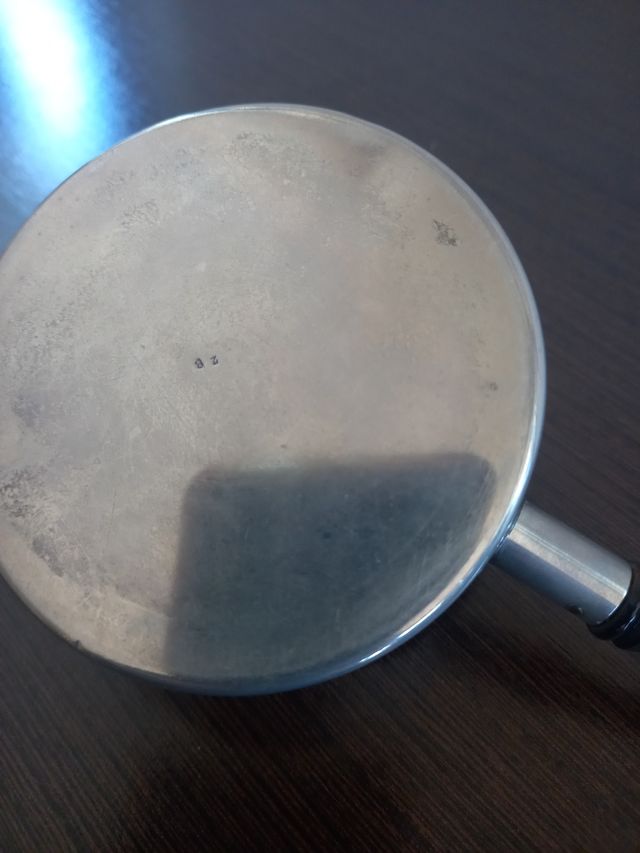 Calienta cunas antiguo enumerado