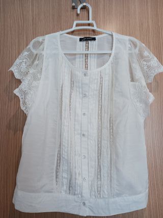 Blusa de encaje