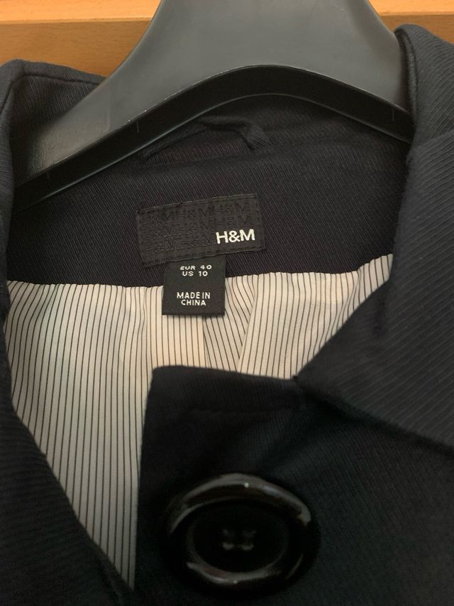 Abrigo elegante tipo americana