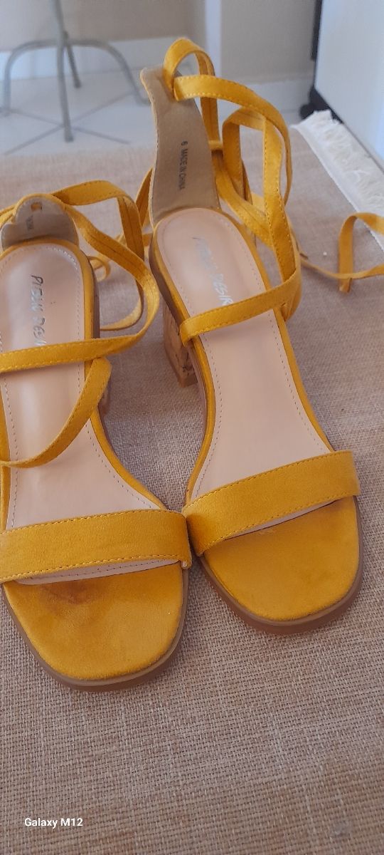 Sandali camoscio Public Desirée