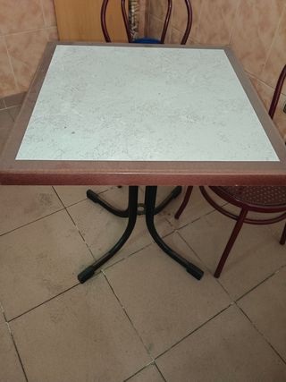 Mesas y sillas bar