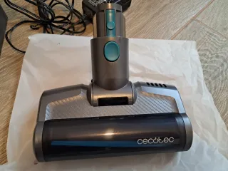 Aspiradora Conga de mano y accesorios