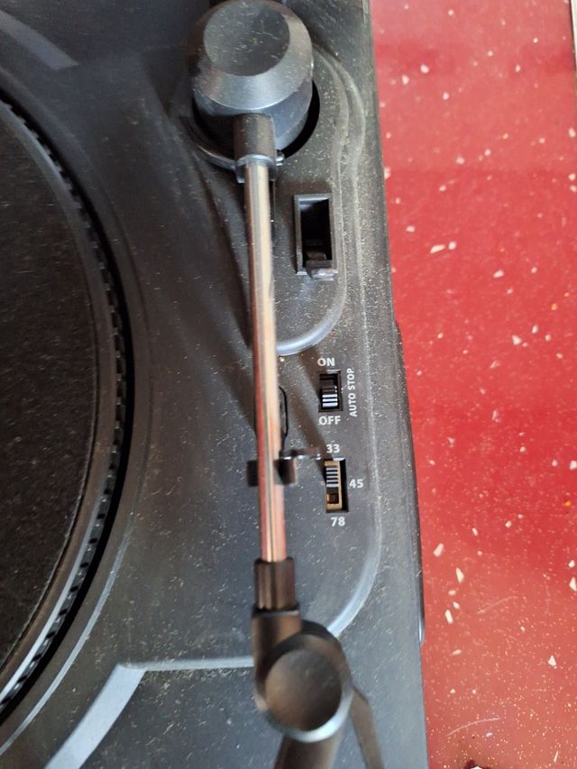 Tocadiscos (no funciona)