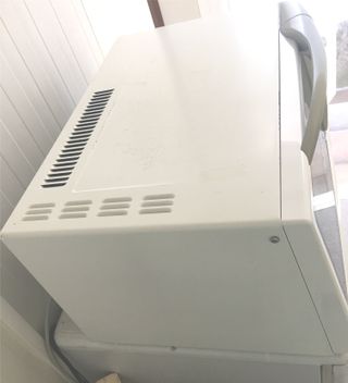 Microondas Whirlpool MT 226 WP/WH