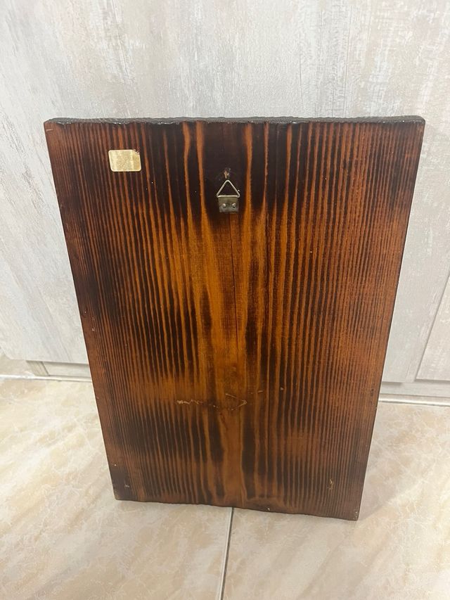 Cuadro madera tallado