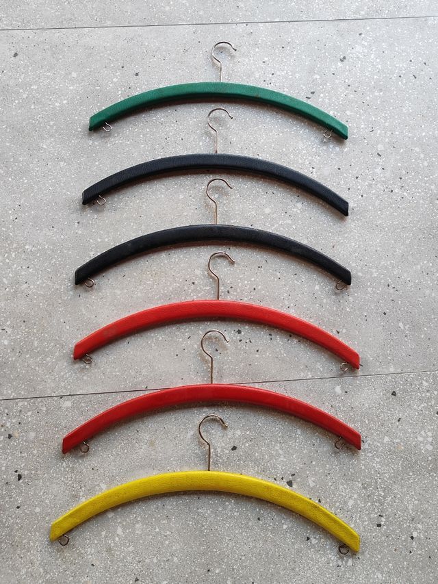 perchas vintage pop art deco