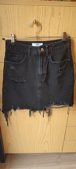 Falda vaquera Bershka