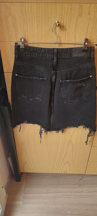 Falda vaquera Bershka