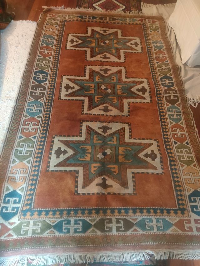 Alfombra salón.ULIMO PRECIO 150-120----50