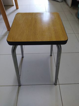 TABURETE