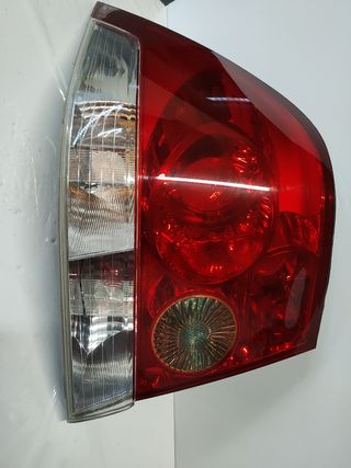 ✅PILOTO TRASERO ASTRA H SEDAN 4 PUERTAS