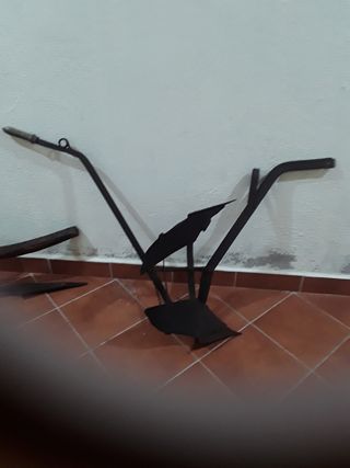 APERO DE LABRANZA MUY ANTIGUO