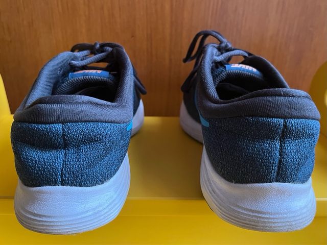 Deportivas Nike Revolution 5 negras – Talla 36