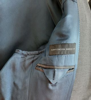 Traje Purificación García talla 48.