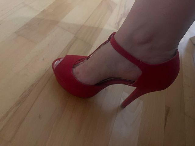 Zapatos de salon rojos