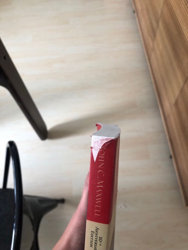 The 21 Irrefutable Laws of Leadership Workbook