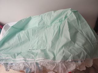 Moisés de mimbre de bebe con nido y vestiduras