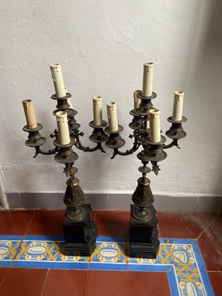 Candelabros dorados